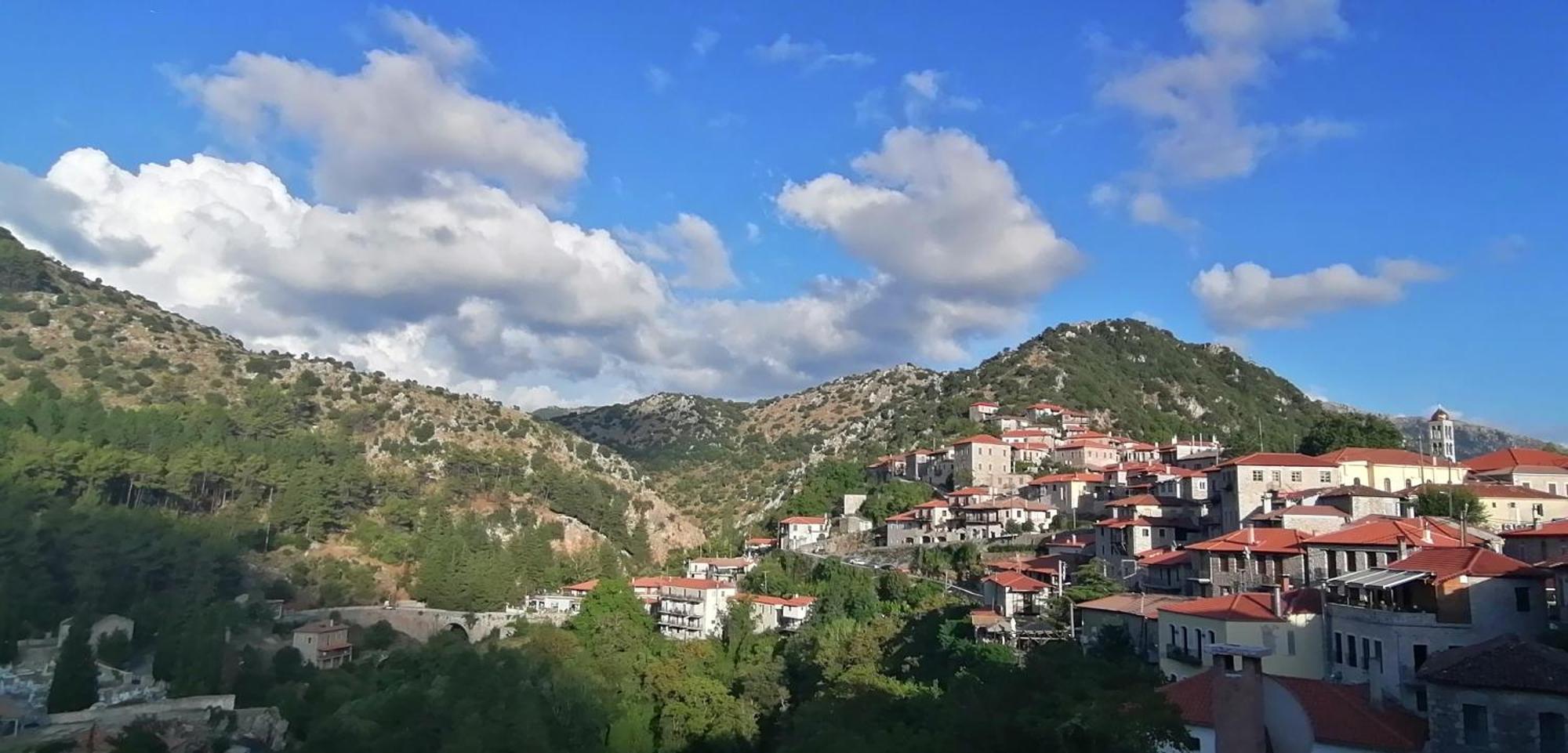 Adonis Guest House Dimitsana Exterior foto